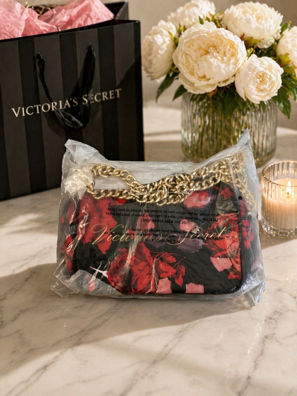 Victoria's Secret Floral Chain Crossbody Bag Purse Red & Black
